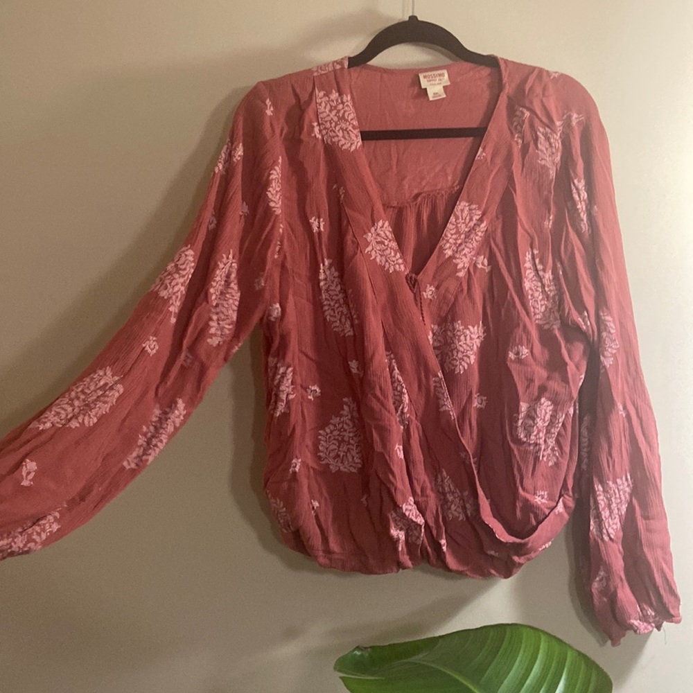 mossimo crossed top pink floral